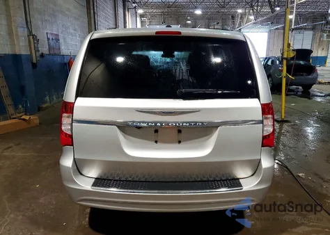 2012 Chrysler Town & Country Touring z USA, uszkodzony, nr VIN 2C4RC1BG2CR197925